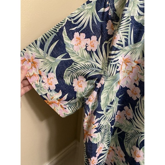 Chubbies Men's Hawaiian Half Button Shirt Floral Navy Multicolor Tropical XXL - Picture 7 of 12